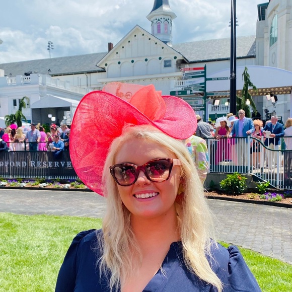 Meet your Posher, Megan - Picture 1 of 1